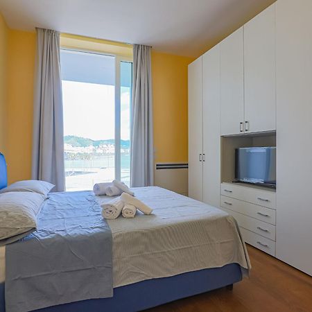 Amami Al Crescent Apartment Salerno Luaran gambar
